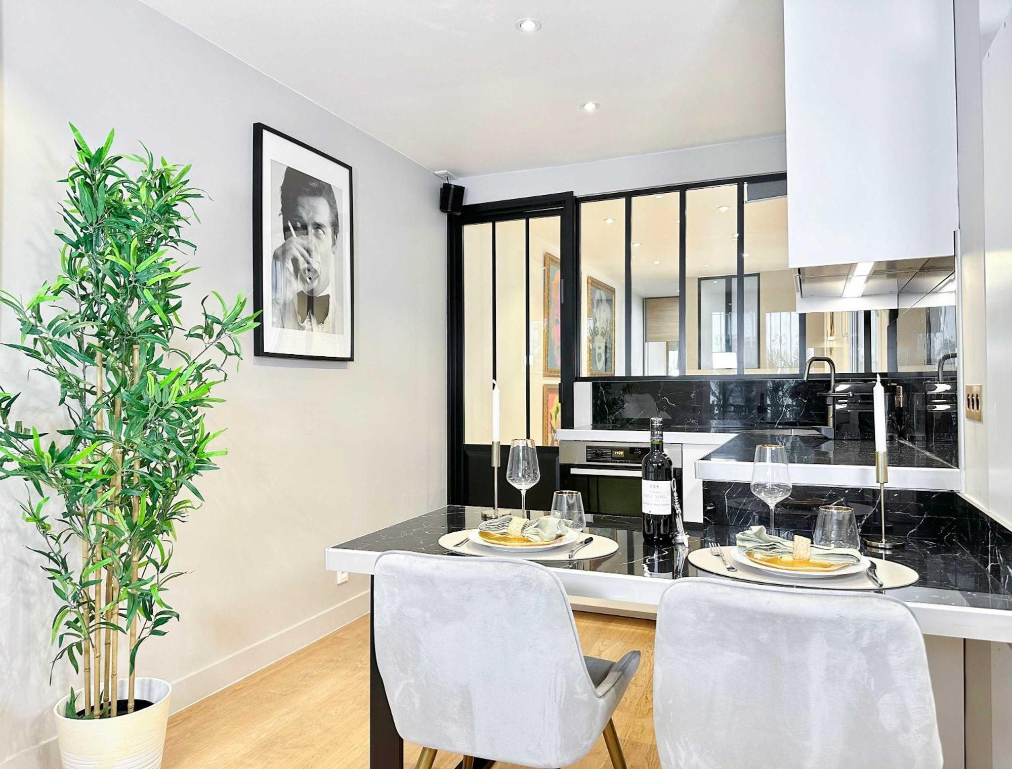 Deluxe Apartment Near The Tour Eiffel Paris Exterior photo